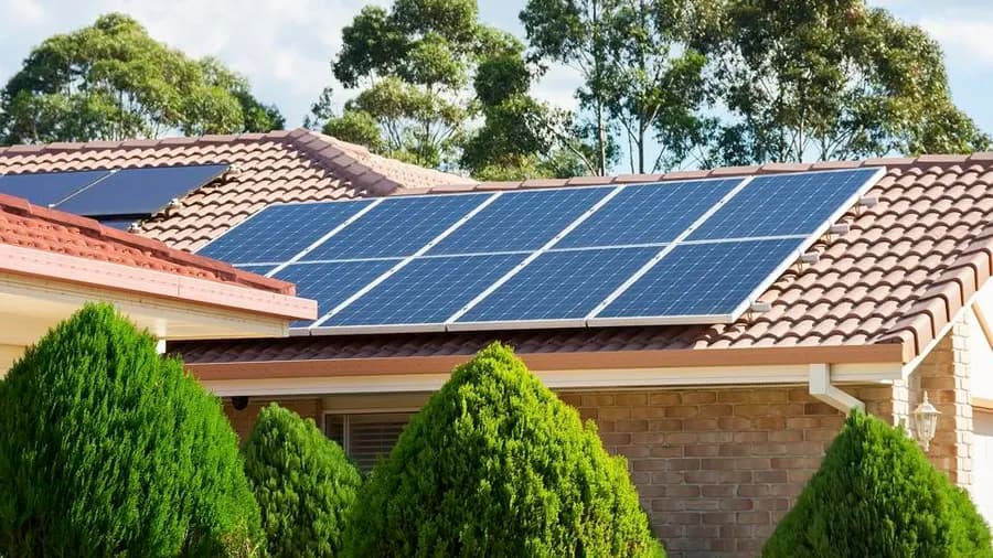 Efikasnost Solarnih Panela i Zašto Je Bitna